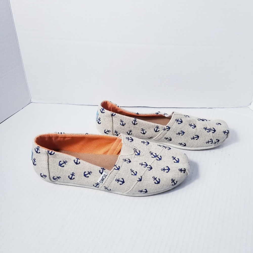Toms Cream and Navy Anchor Flats